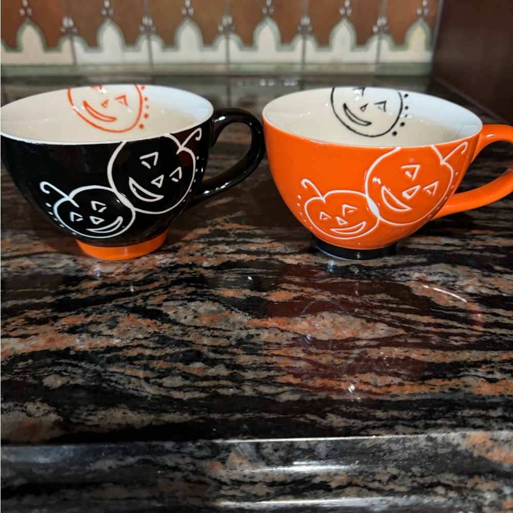 Vintage Starbucks Fall/ Halloween Mugs